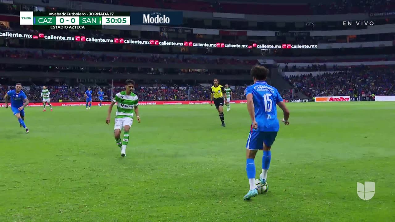 ¡GOOOL! Augusto Lotti anota para Cruz Azul.