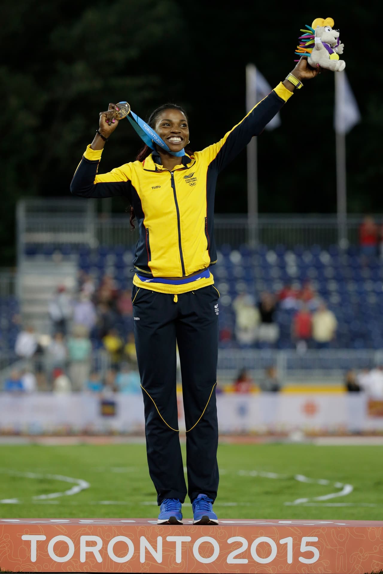 Campeona Panamericana en Toronto. Su mejor registro: 15, 08 metros.