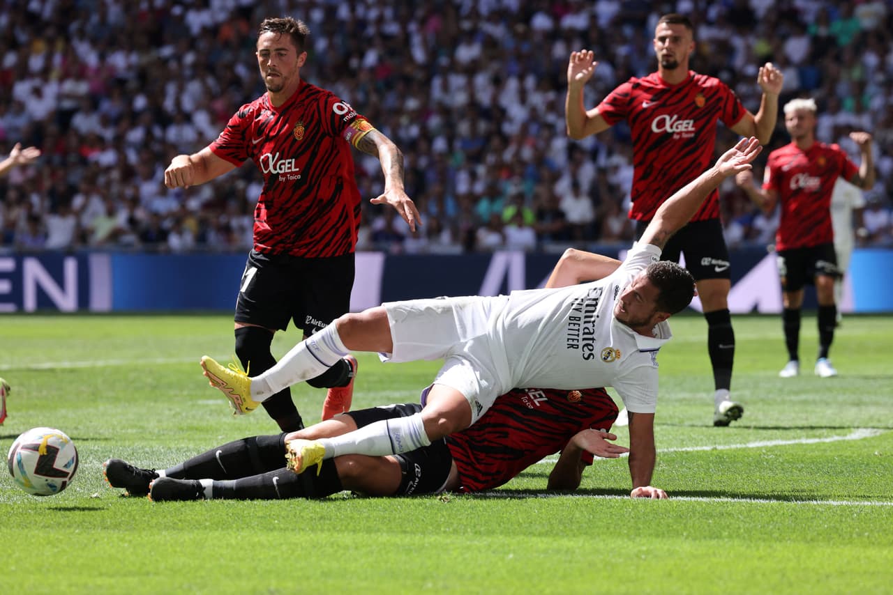 Mallorca se fue al frente con un gol de Vedat Muriqi, pero Real Madrid le dio la vuelta con tantos de Federico Valverde, Vinucius Junior, Rodrygi y Antonio Rudiger.