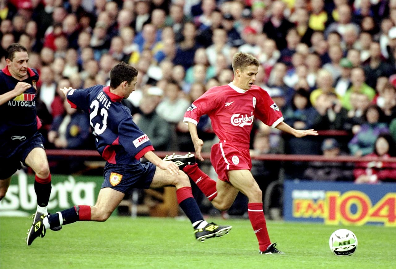 Michael Owen, el Niño Maravilla, anotó 150 goles para afianzarse en el octavo puesto.