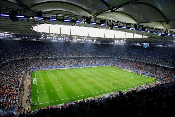 En el penúltimo lugar del conteo tenemos al Hamburgo, el cuadro alemán es muy popular en la Bundesliga pues cada vez que juega en el Imtech Arena recibe a cerca de 52,000 aficionados promedio.