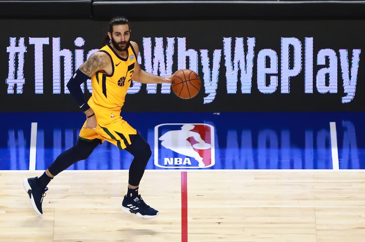 Sin embargo, Ricky Rubio y el Utah Jazz seguían con ventaja al término del tercer cuarto por 59-55.