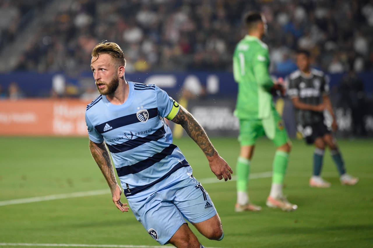 Pero fue el escocés Johnny Russel quien adelantó a SKC.
<br>