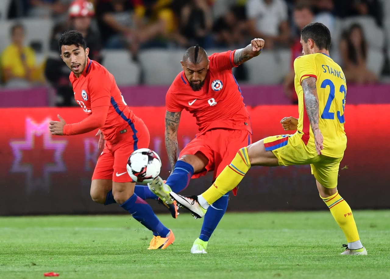 Chile cayó 3-2 ante Rumania.