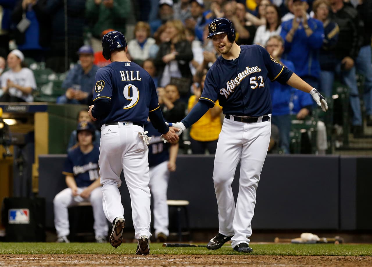 Los Brewers superan a Angels con gran trabajo de Jimmy Nelson
