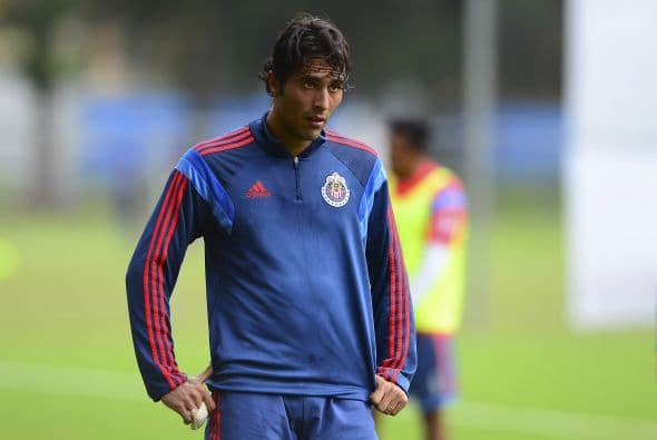 El delantero de las Chivas tiene como proposito individual y colectivo el entrar a la liguilla del Clausura 2015.