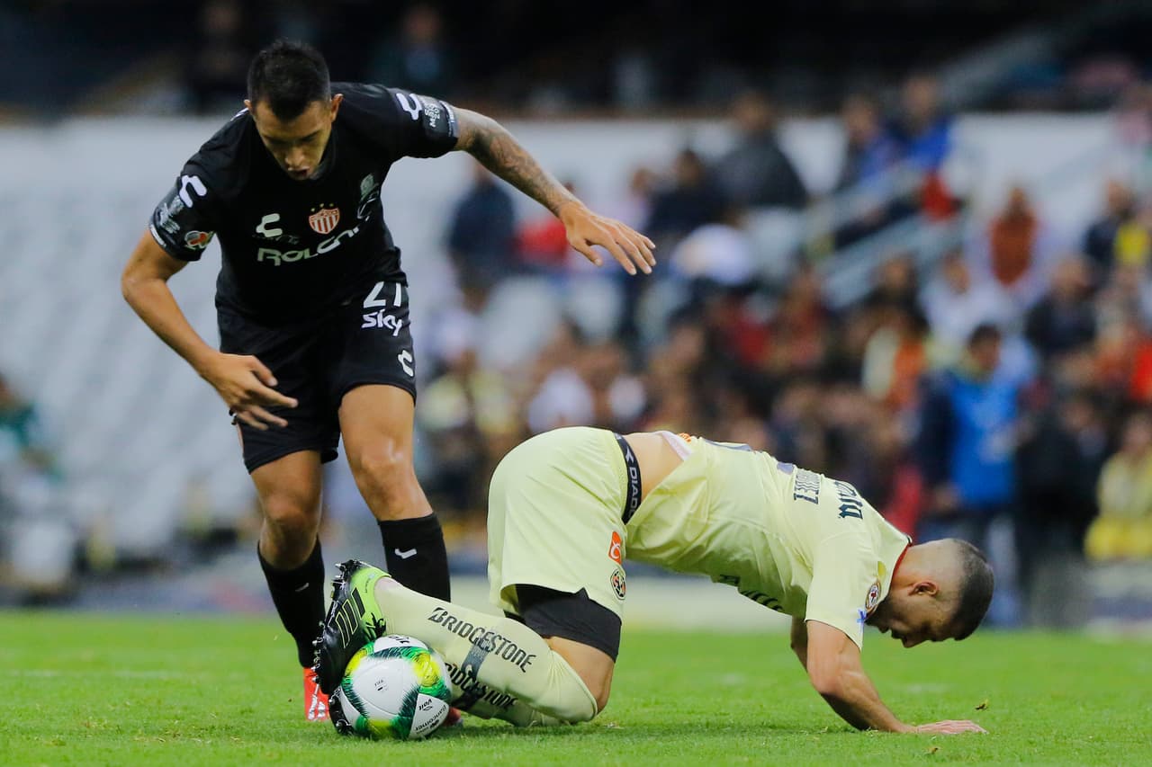Pero ya no se movieron las cosas al caer el fin de la primera mitad en un partido que hasta ese punto había jugado mejor América.