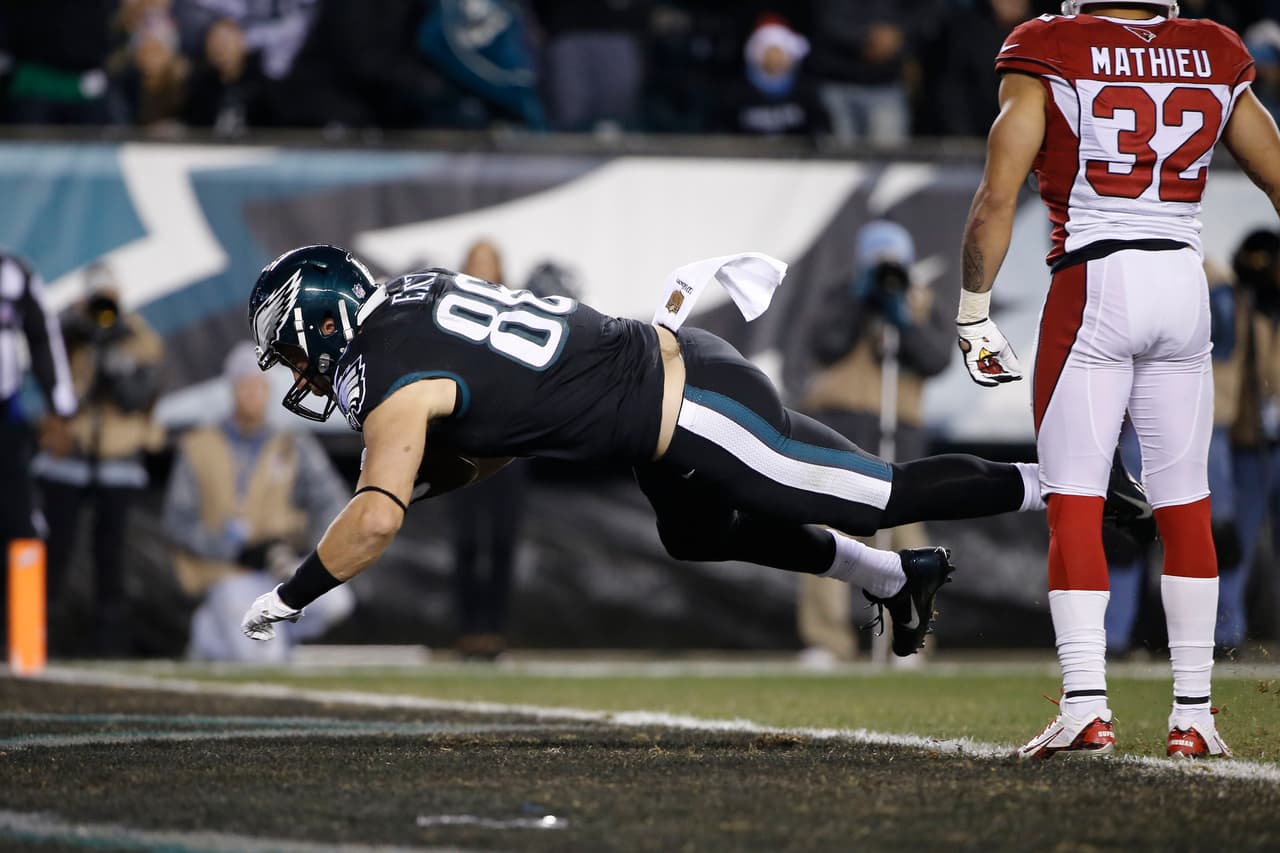 40-17, ese fue el marcador a favor de Arizona para que aseguraran el Oeste de la Nacional. Checa las mejores tomas del partido.