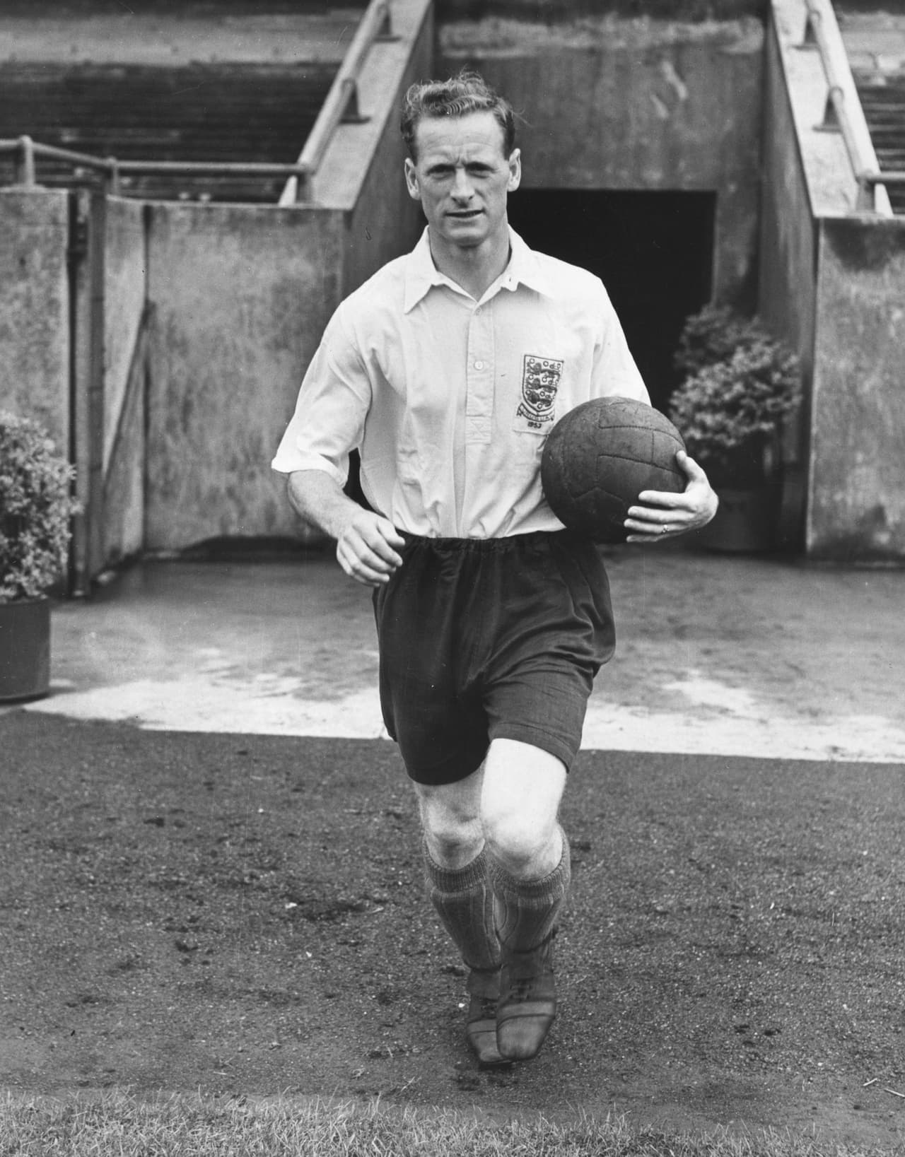 7. Tom Finney (Inglaterra 2-2 URSS en Suecia 1958) - 36 años, 2 meses y 3 días.