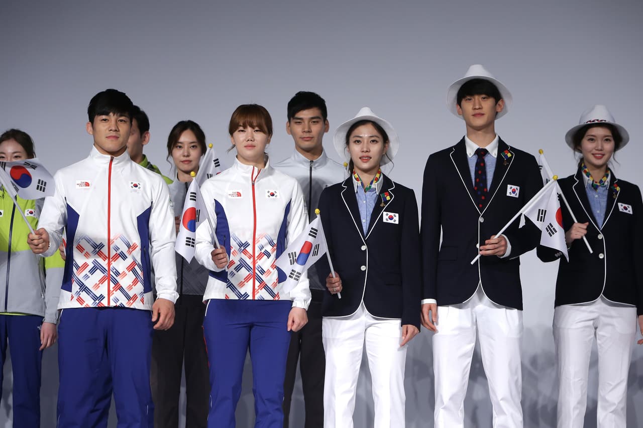 Corea del Sur presentó su uniforme contra picadas de mosquitos.