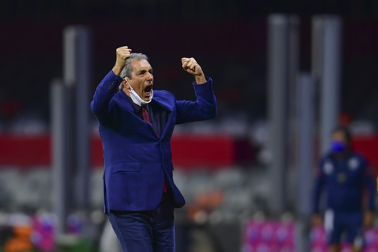 Tomás Boy: 'Algún día tenía que fallar Gignac'