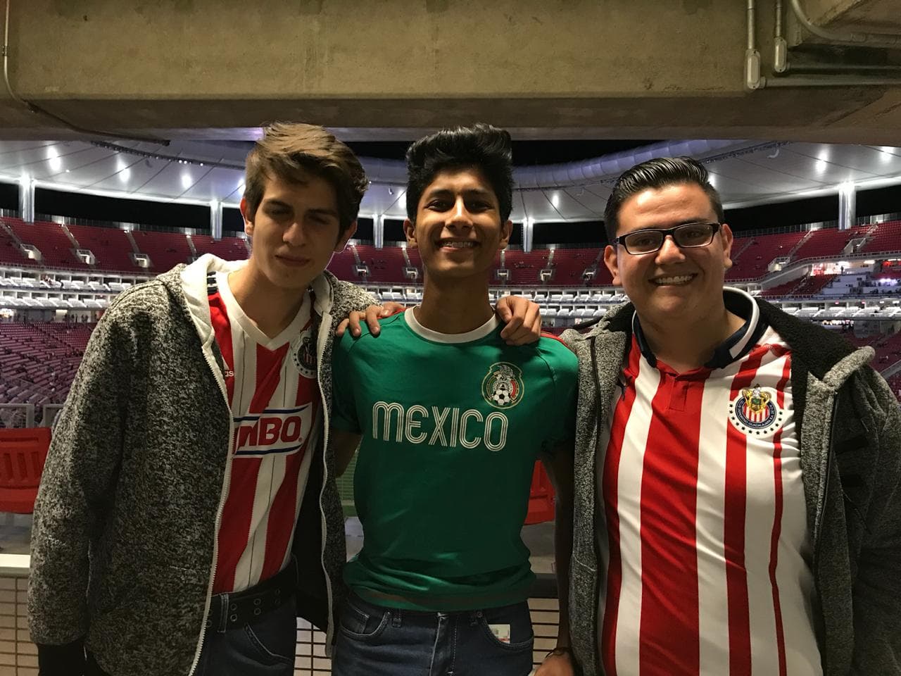 El color del partido entre Chivas y Veracruz para cerrar la actividad en el torneo Apertura 2019 por parte de ambos clubes.