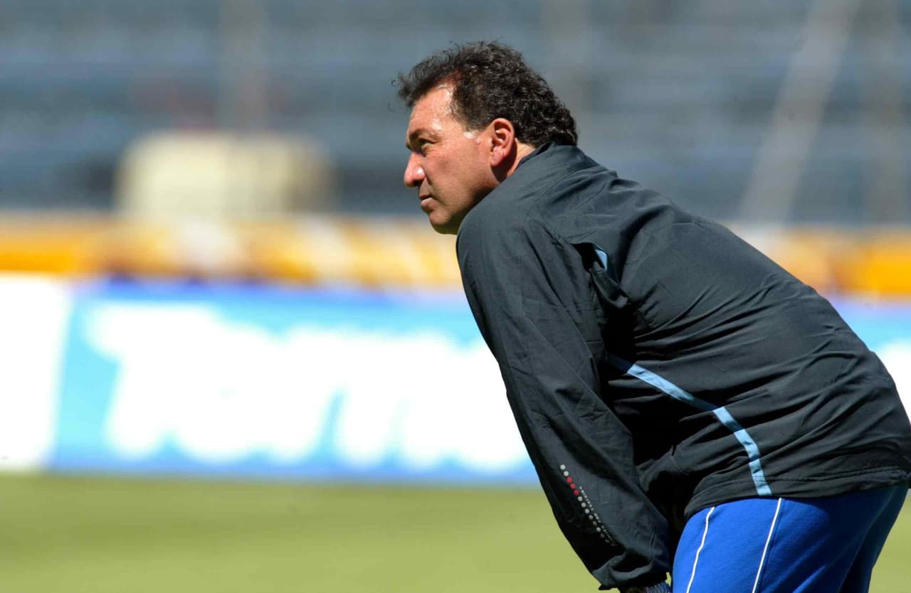 Mario Carrillo arribó en enero del 2013 y, en marzo de ese mismo año, salió luego de seis empates y tres derrotas.