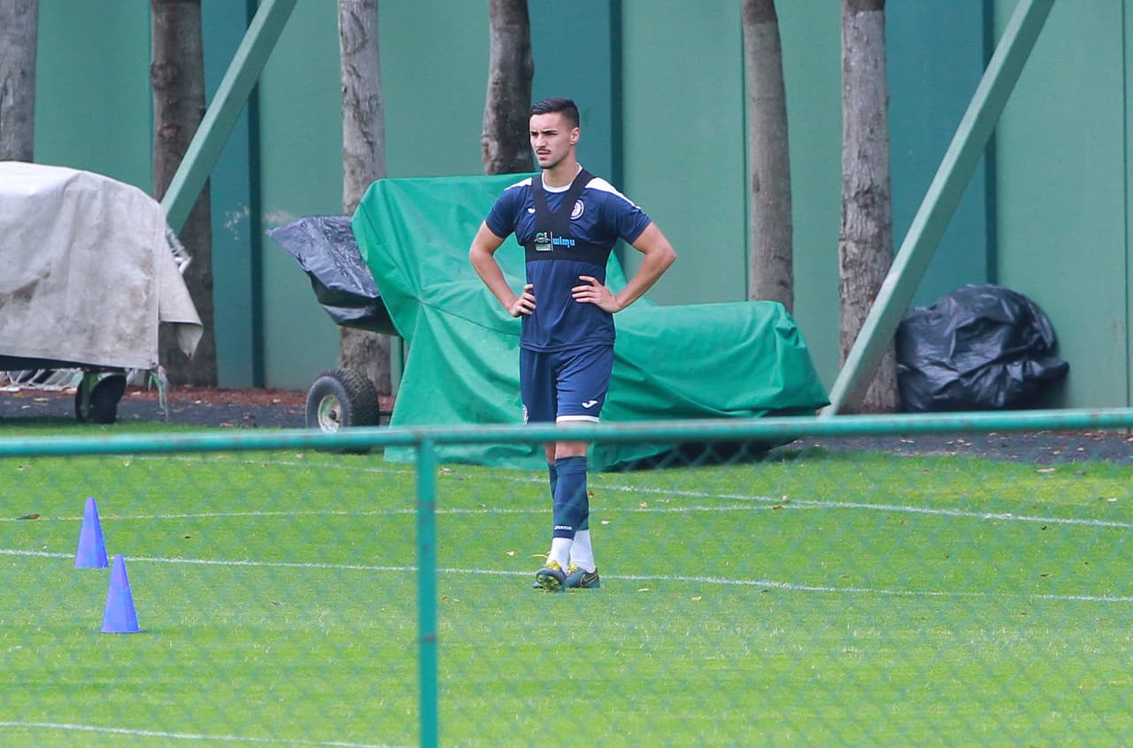 Tras la baja de Martin Caraglio en medio de la pretemporada, Cruz Azul mantiene su ritmo de prácticas para llegar en el más alto nivel al comienzo del Apertura 2019 en la Liga MX.