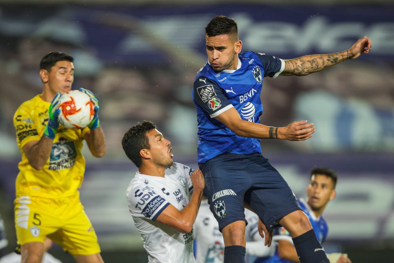 Pachuca y Monterrey ocupan las posiciones 5 y 7 en la tabla general con 15 y 14 unidades, respectivamente, luego de su empate a un gol en la J10.