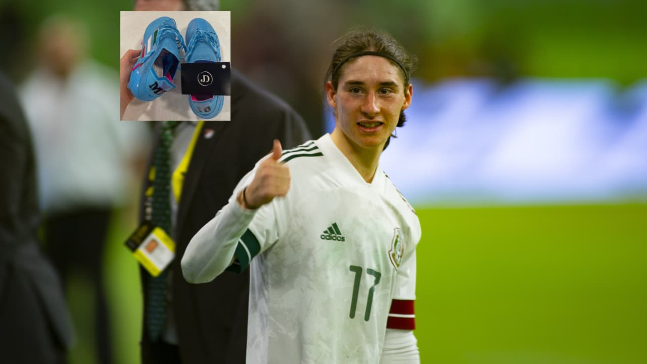 Video: Marcelo Flores presume su amor a México con nuevos tenis