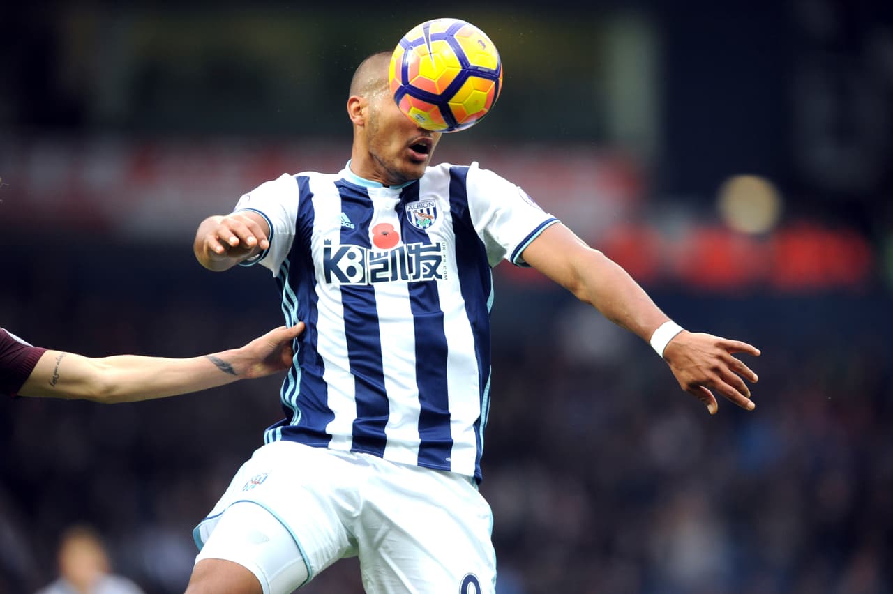 Con 17 goles en 66 partidos, Rondón ha logrado mantener regularidad como uno de los latinoamericanos en la Premier League.