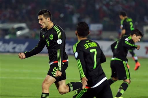En Copa América se han visto la cara en seis oportunidades. Tres triunfos han sido para México, uno para Chile y registran dos igualadas.
