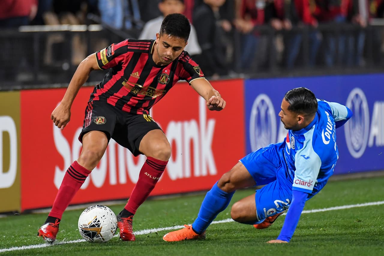 ¡El formidable show de los Martínez! Josef y Pity destrozaron al Motagua