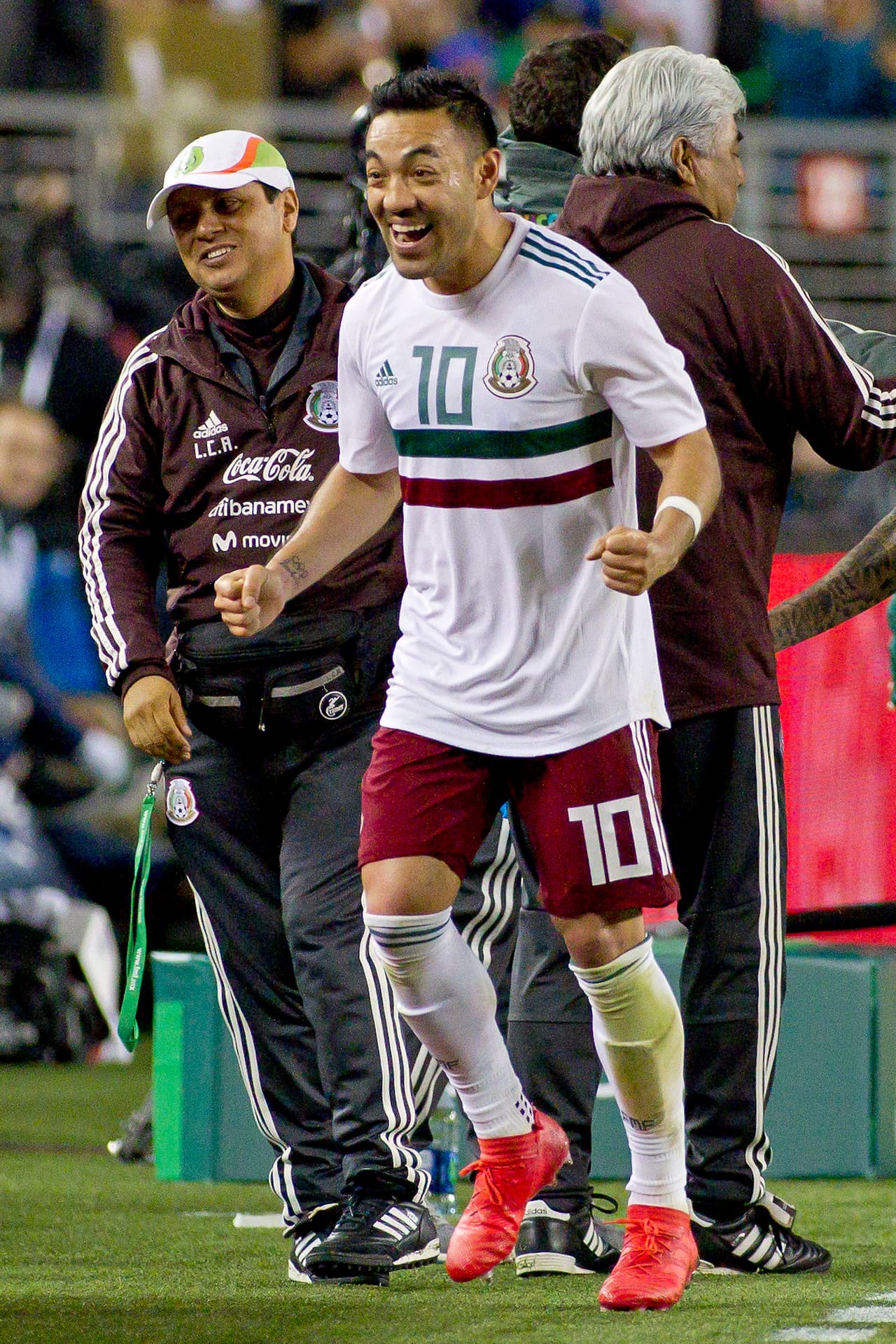 <b>Marco Fabián </b>(Eintracht Frankfurt)
