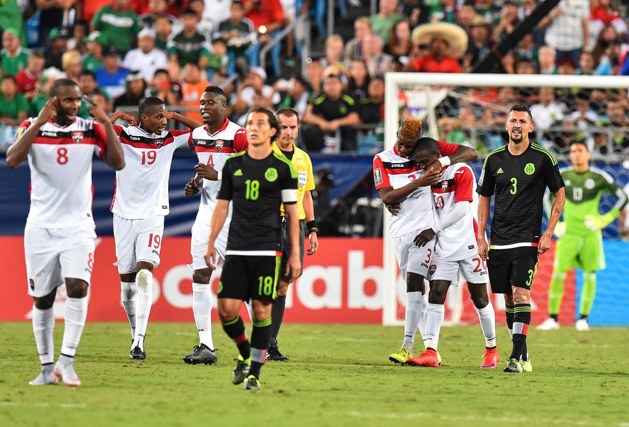 Los de Miguel Herrera no le pudieron ganar ni a Guatemala ni a Trinidad y Tobago y quedaron en un decepcionante segundo lugar del Grupo C generando muchas dudas a futuro. (Foto: Getty Images).