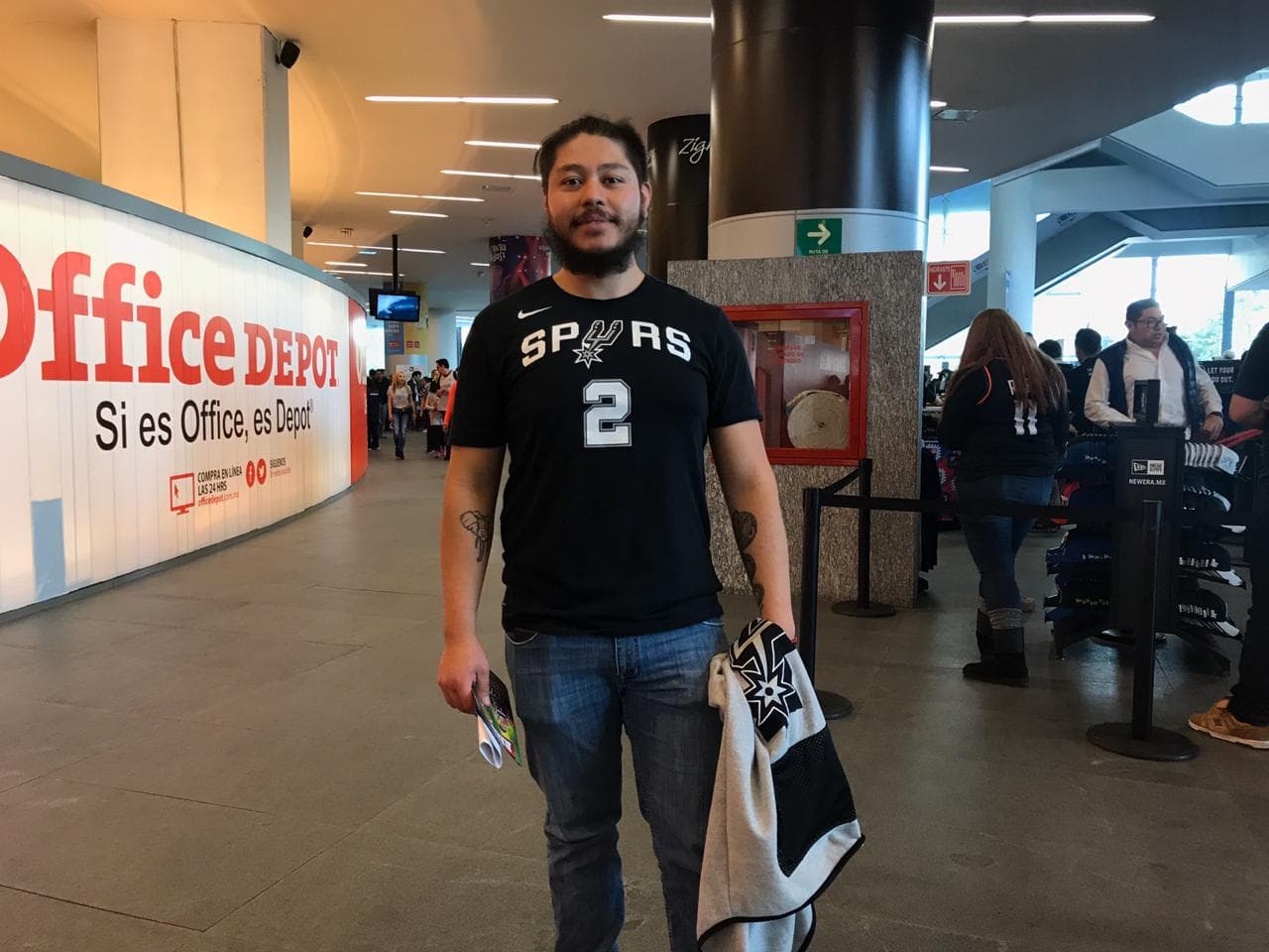 El Arena Ciudad de México esta listo para albergar el duelo de la NBA entre Spurs y Suns.