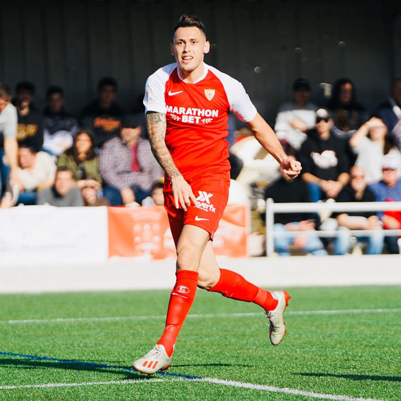 Sevilla no muestra piedad y vence 5-0 a Escobedo y avanza a la siguiente ronda en la Copa del Rey. Javier Hernández sólo jugó 15 minutos.