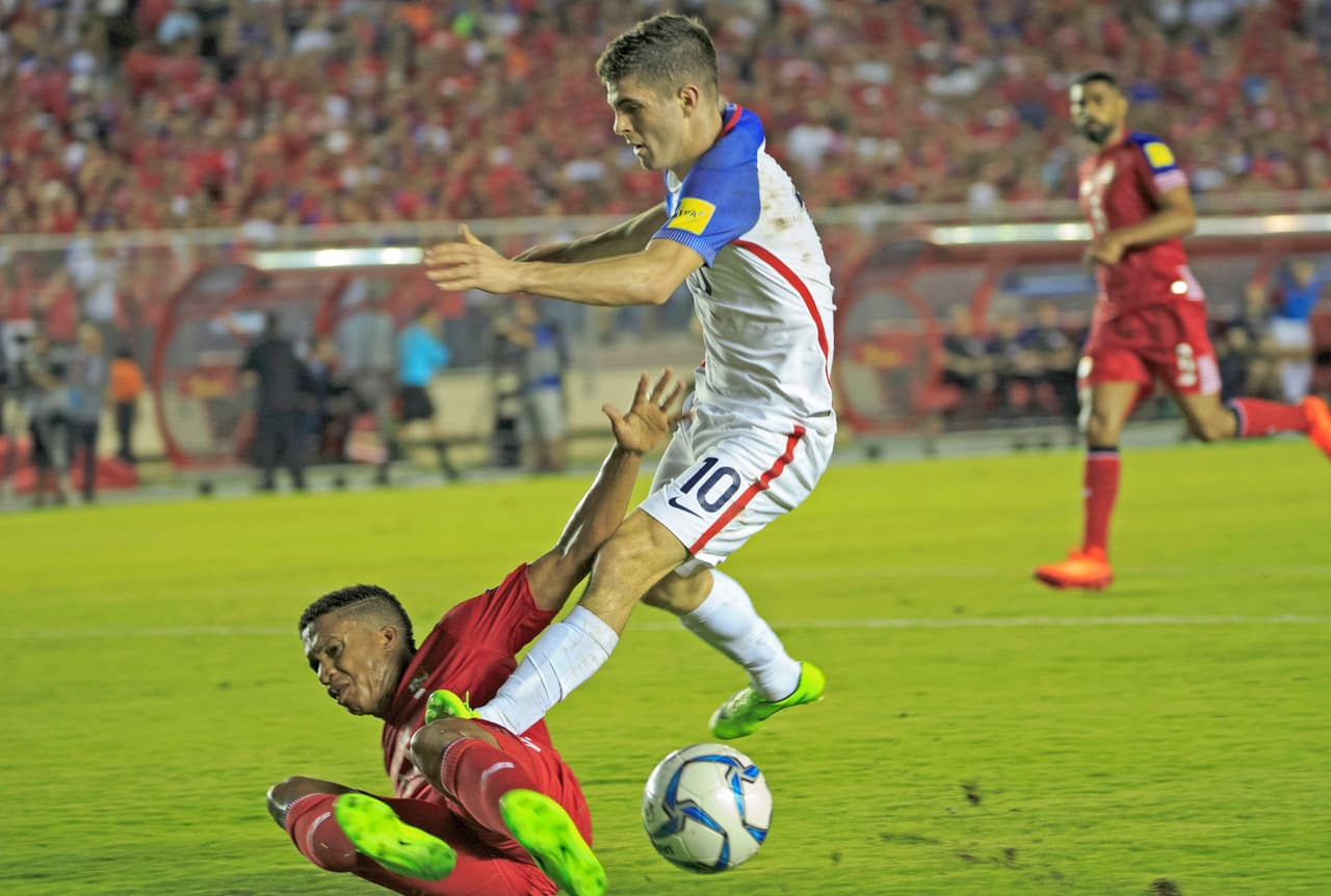 Durante el encuentro se cometieron 48 faltas, 28 de los panameños por 20 de los Estados Unidos.