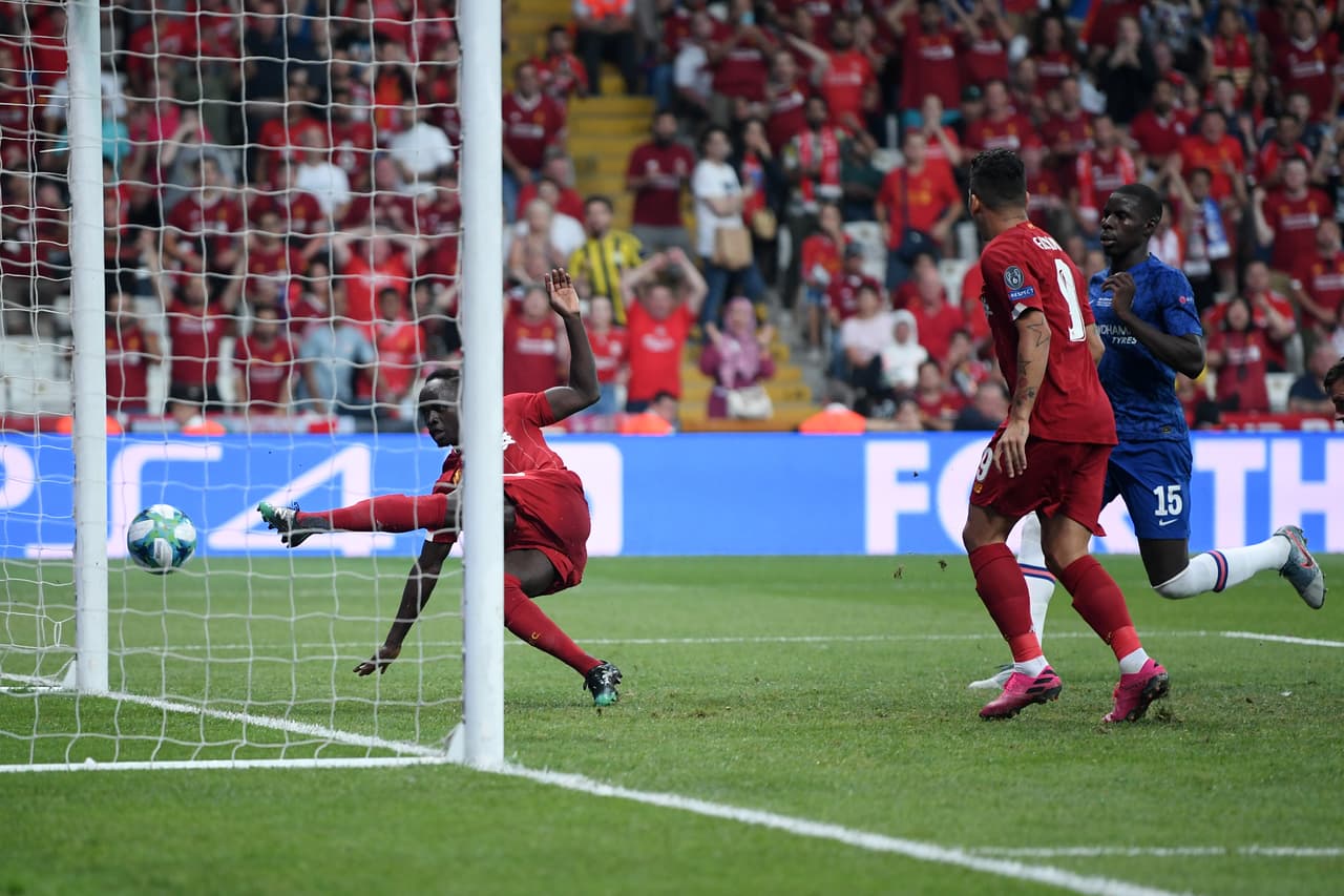 Liverpool venció 5-4 en la tanda de penales al Chelsea tras el empate 2-2 en los 120 minutos.
