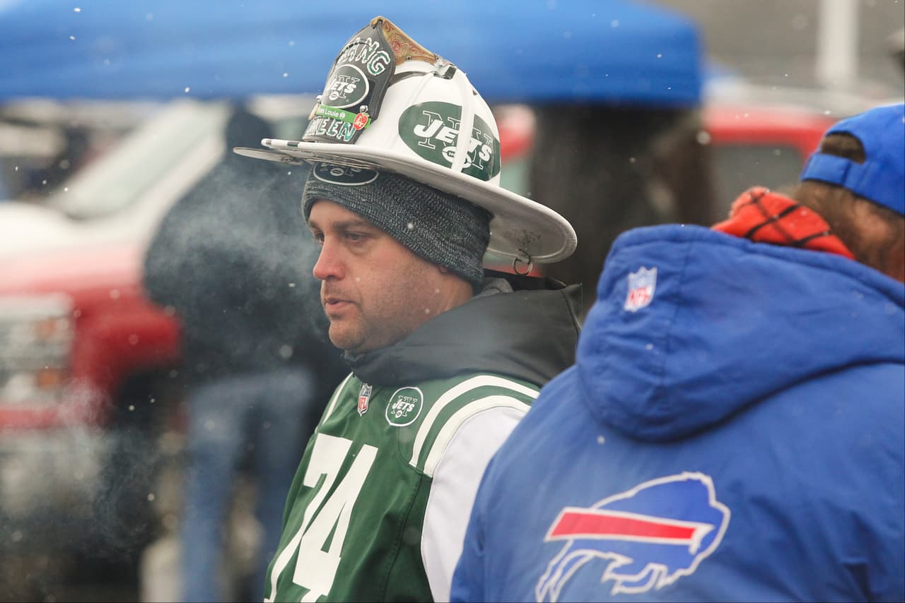 Adiós a la temporada regular de la NFL, y los fans demostraron toda su pasión por este deporte.