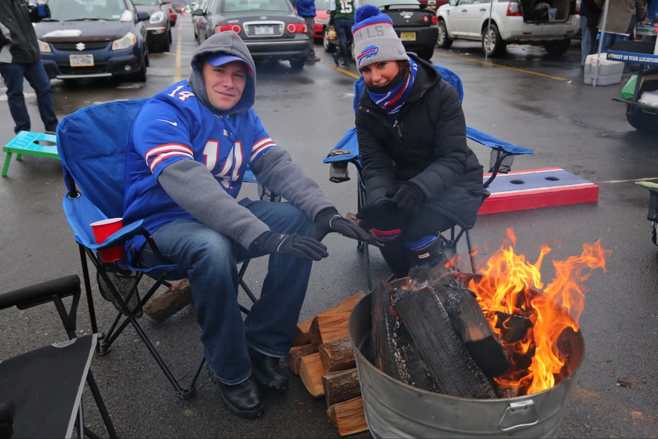 Adiós a la temporada regular de la NFL, y los fans demostraron toda su pasión por este deporte.