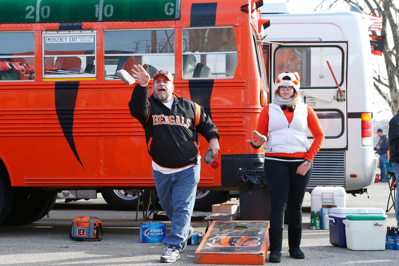 Adiós a la temporada regular de la NFL, y los fans demostraron toda su pasión por este deporte.