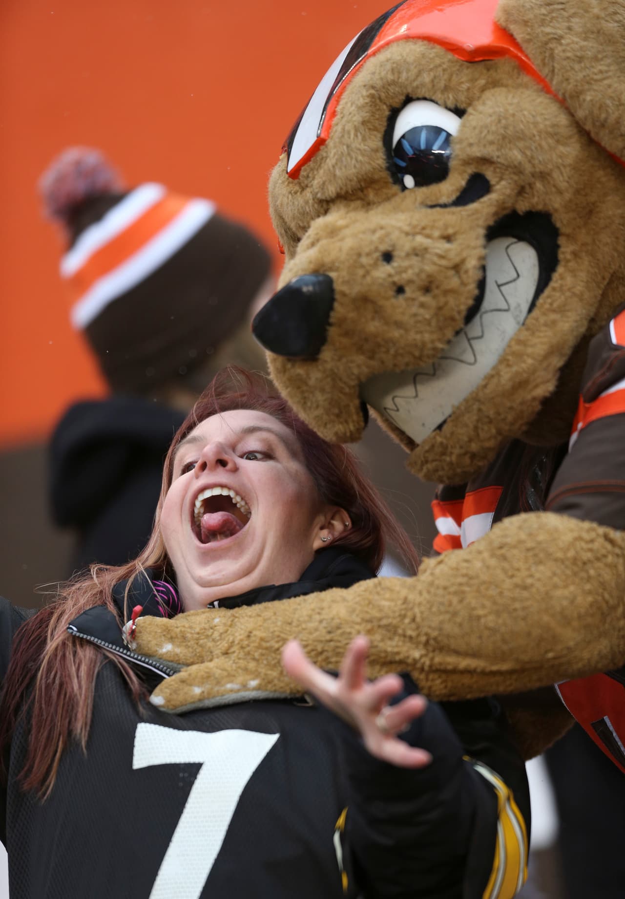 Adiós a la temporada regular de la NFL, y los fans demostraron toda su pasión por este deporte.
