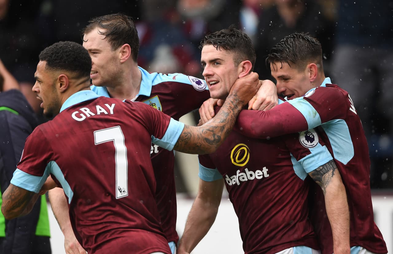 Con el empate, Burnley mejoraba en la clasificación en la búsqueda por reafirmarse en la primera división del fútbol británico.