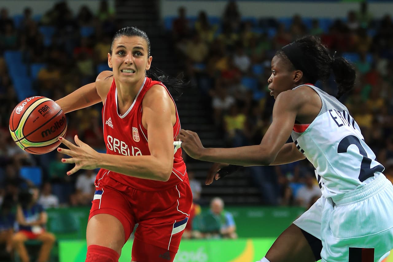 La escuadra de Serbia obtuvo la medalla de bronce en el baloncesto femenino gracias a un segundo tiempo efectivo ante Francia.