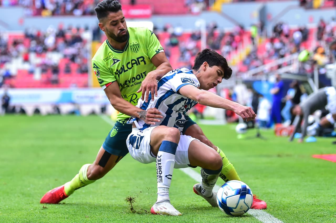 Pachuca controla el partido de principio a fin y pasan por encima de los Hidrorayos con una goleada de 1-3.