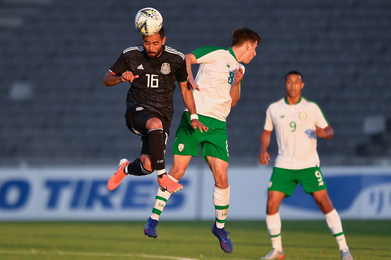 México igualó sin goles contra República de Irlanda en su segundo partido del Grupo C del Torneo Esperanzas de Toulon en Francia y tendrá que esperar hasta la última fecha para saber si alcanza la siguiente fase.