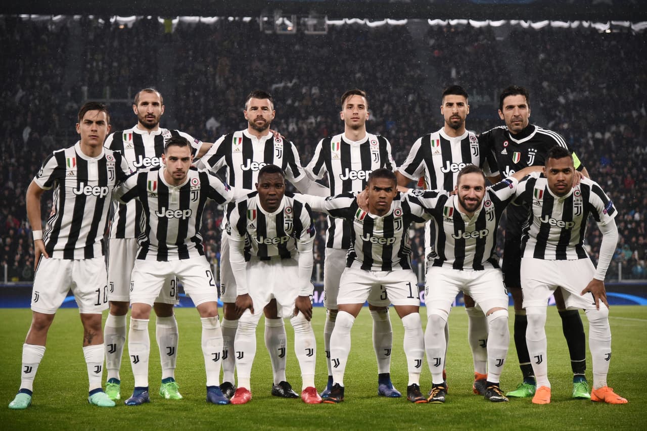 Con este equipo saltó Massimiliano Allegri al campo del Juventus Stadium: Buffon; Sciglio, Barzagli, Chiellini, Asamoah; Khedira, Betancur, Sandro, Costa; Dybala, Higuaín.