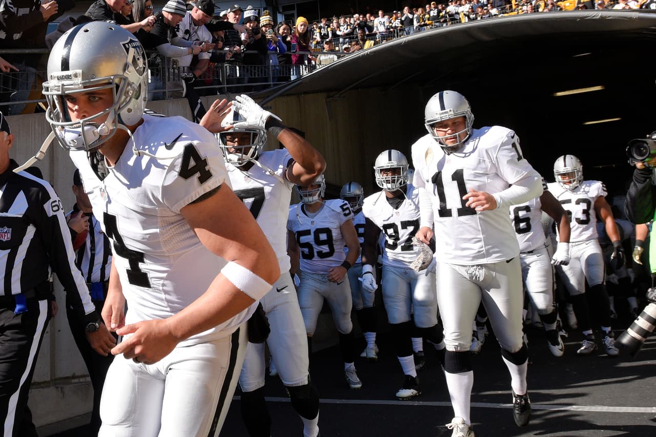 Los Steelers salieron avantes sin Roethlisberger ante los Oakland Raiders por 38-35. Checa lo mejor del partido.