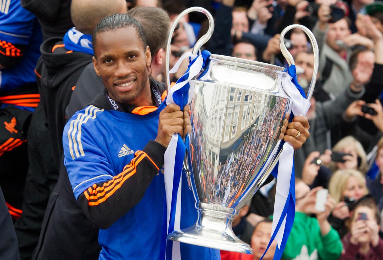 Luego de ocho años de noches memorables en Champions League, en 2012 finalmente Drogba pudo abrazar a La Orejona.