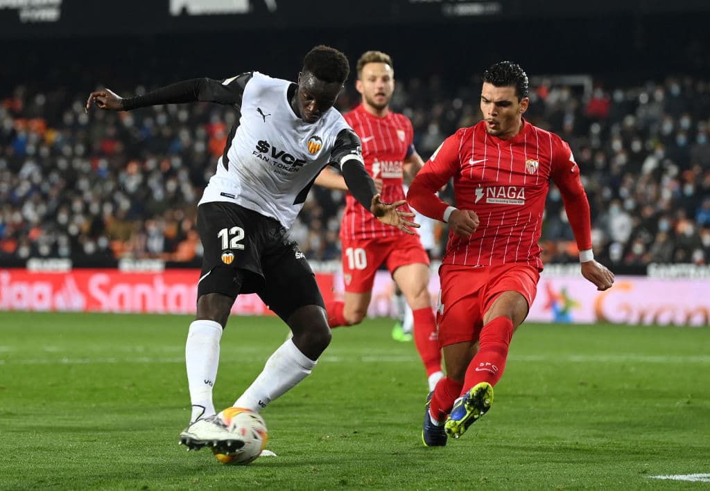 Sevilla no logró mantener el 0-1 hasta el final del encuentro y se ben conformar con el empate 1-1 frente al Valencia.