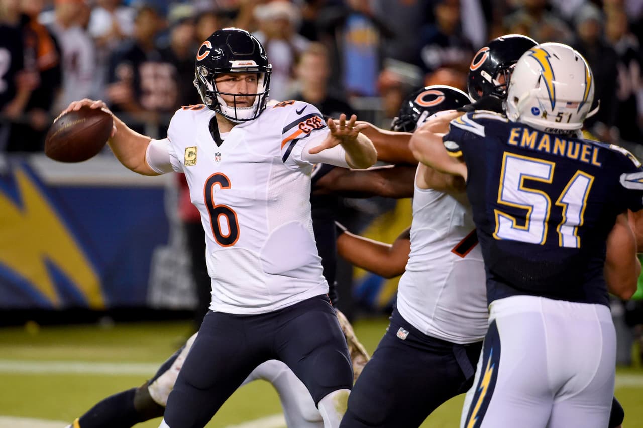 Los Bears con marcador de 22-19 superaron a los Chargers en San Diego. Checa las mejores tomas del duelo de Lunes por la Noche que cerró la S9.