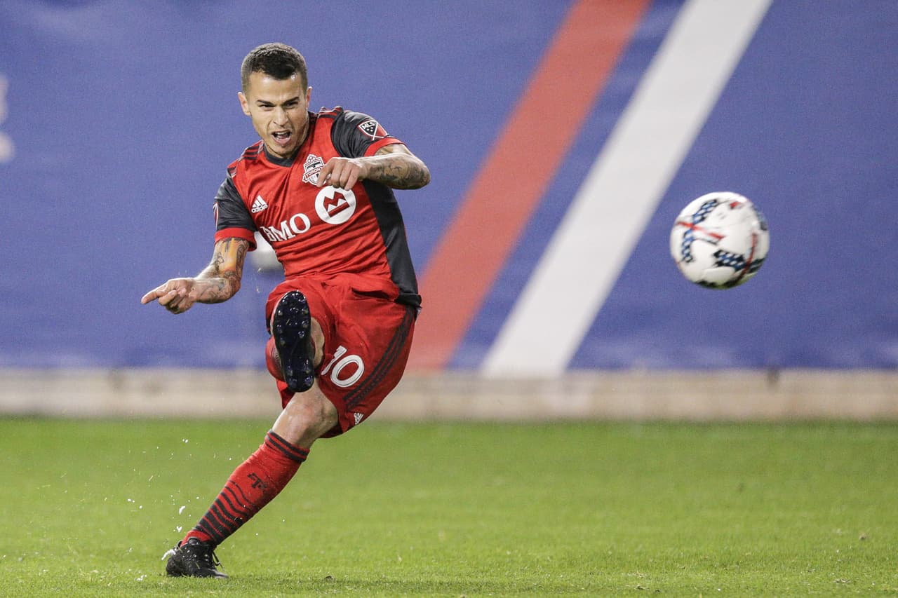 ¿Giovinco más que Messi en los tiros libres? Los números lo avalan como uno de los mejores