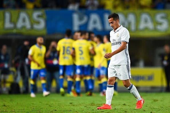 LAS PALMAS, SPAIN - SEPTEMBER 24: Lucas Vzaquez of Real Madrid CF reacts dejected after Sergio Araujo of UD Las Palmas scored his team's second goal during the La Liga match between UD Las Palmas and Real Madrid CF on September 24, 2016 in Las Palmas, Spain. (Photo by David Ramos/Getty Images)