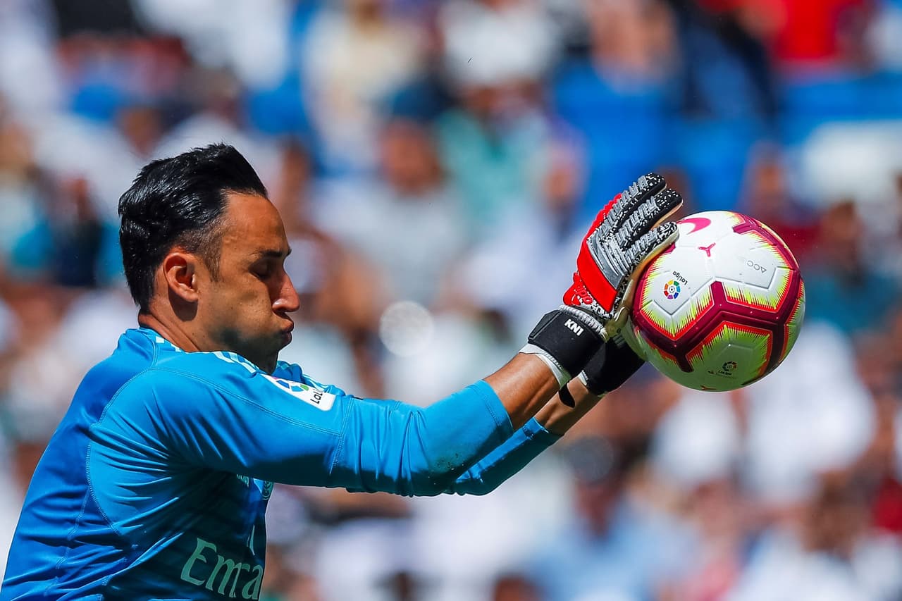 Keylor Navas tuvo acción en su último partido y en su despedida mostró compromiso a pesar de la derrota. La nostalgia fue evidente en un ciclo cerrado con el equipo, del que se va como ídolo.