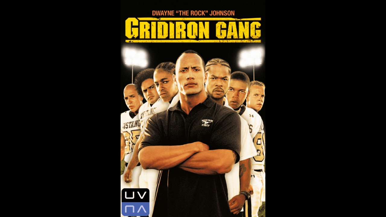 'Gridiron Gang' (2006) | La historia narra la historia de un futbolista profesional que toma un trabajo como entrenador de un equipo de jóvenes en un centro de detención juvenil, ofreciéndoles lecciones de autoestima y empoderamiento en el camino.