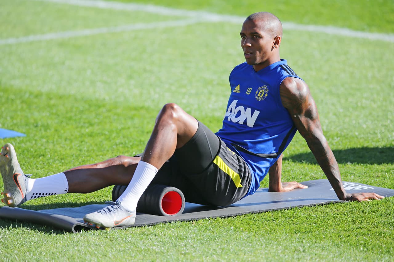 Manchester United está en su pretemporada en Australia con el francés Paul Pogba, que a pesar de los rumores de mercado de verano que lo ubican fuera del equipo sigue en entrenamientos.