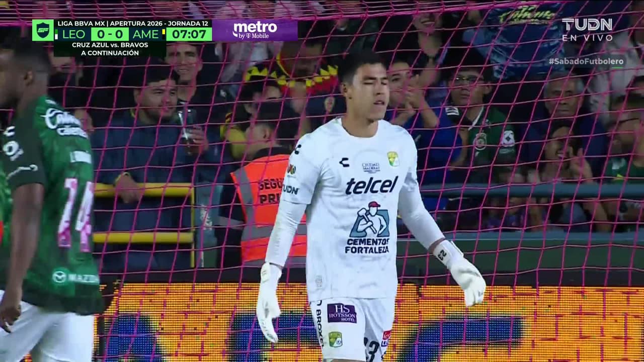 ¡TIRO ATAJADO! disparo por Díber Cambindo.