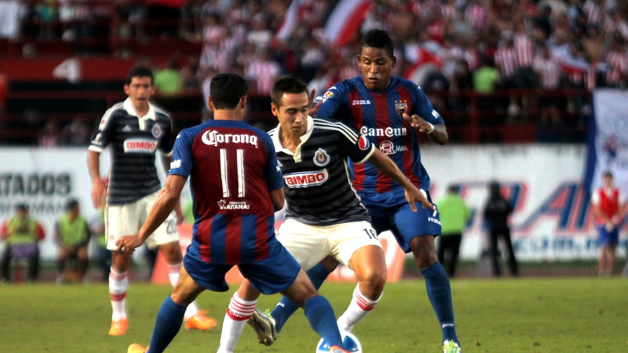 El golazo de Michael Arroyo a Chivas que lo llevó al América
