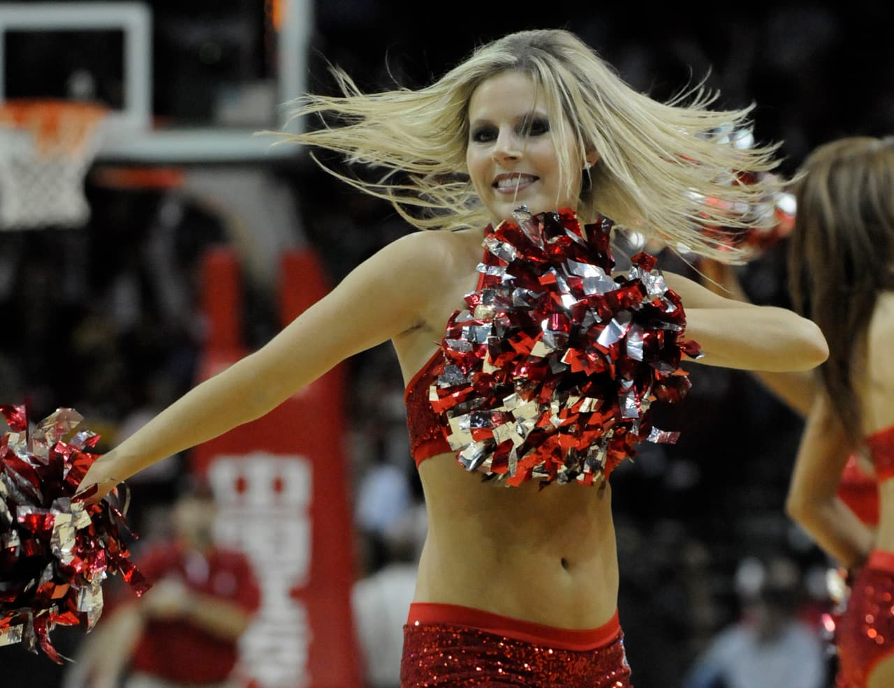 La belleza de las porristas es una de las grandes motivaciones para los Houston Rockets, que con James Harden a la cabeza, espera imponerse en las finales de la Conferencia Oeste en NBA.